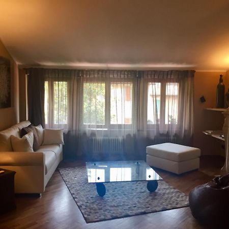 Marie Rose Luxury B&B & Apartment Desenzano del Garda Exterior foto