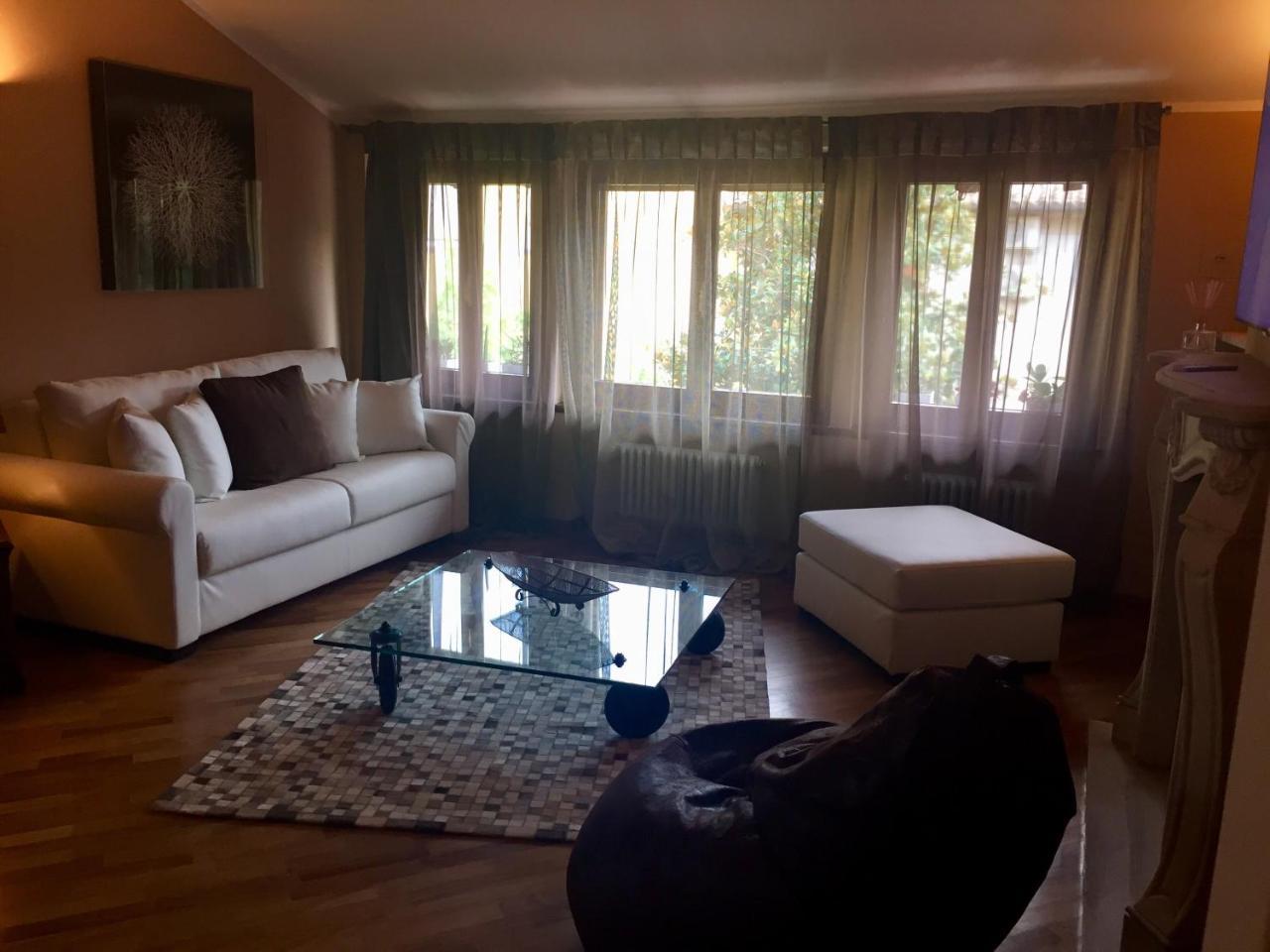 Marie Rose Luxury B&B & Apartment Desenzano del Garda Exterior foto