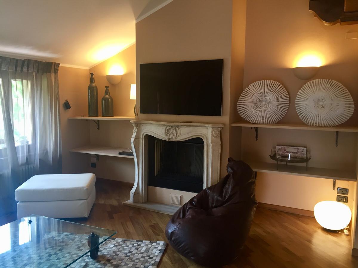 Marie Rose Luxury B&B & Apartment Desenzano del Garda Exterior foto